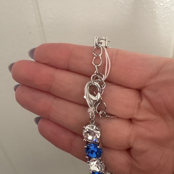 Sapphire Snow Impression Bracelet Saving for live - Picture 2 of 2